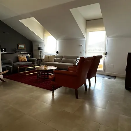 Piso Centrico En Lägenhet El Espinar